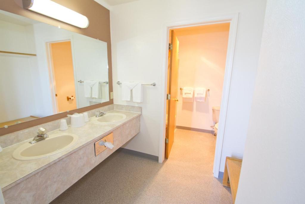 Brooks St. Motor Inn Missoula Phòng bức ảnh